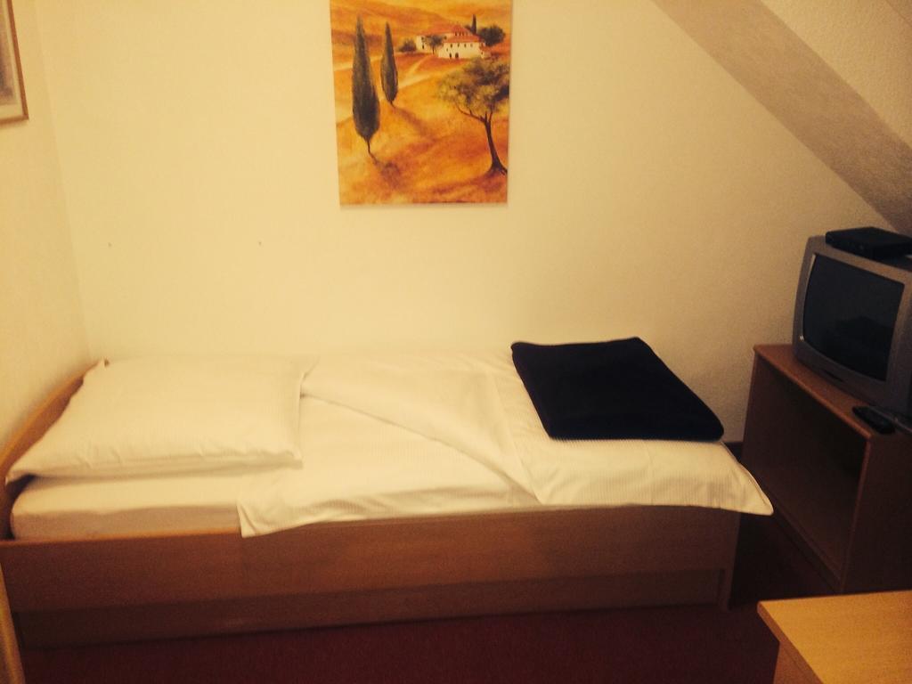 Hotel Friesenhof Westoverledingen Ruang foto